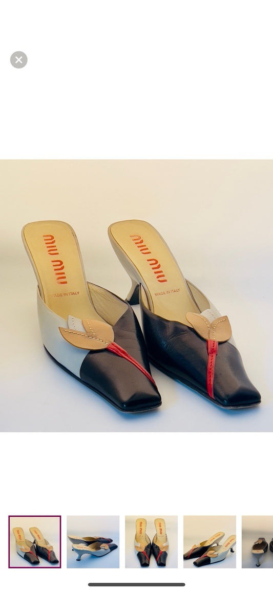 MIU MIU Flower Kitten Heeled Slides, 38