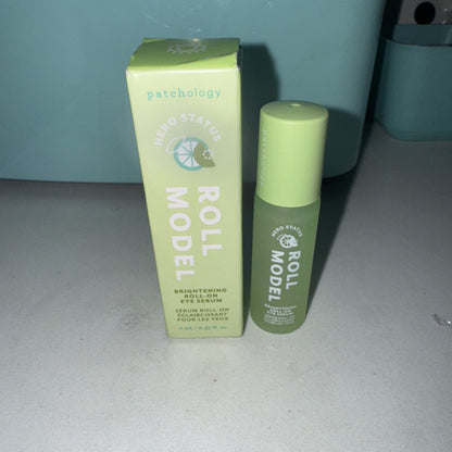 New No Seal Patchology Hero Status Roll Model Moisturizing eye serum 0.37 Floor