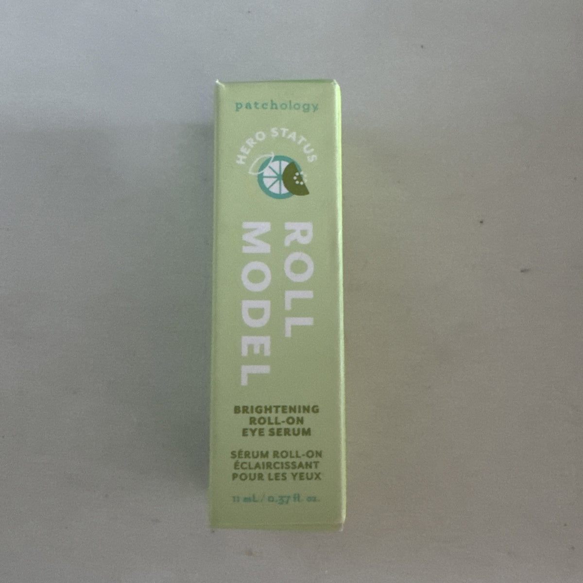 New No Seal Patchology Hero Status Roll Model Moisturizing eye serum 0.37 Floor